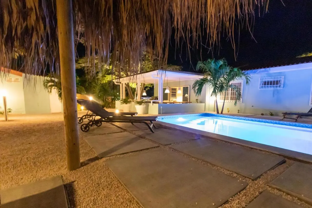 Feriehus Paradijselijke Villa Met Prive Zwembad, Palapa, Tropische Tuin En Rondom Privacy Grote Berg